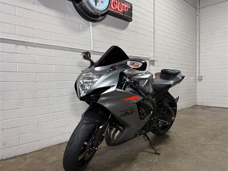2025 SUZUKI GSX-R600 GSXR 600