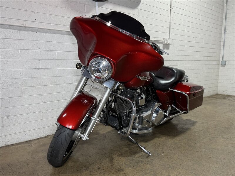 2010 HARLEY DAVIDSON FLHX Street Glide
