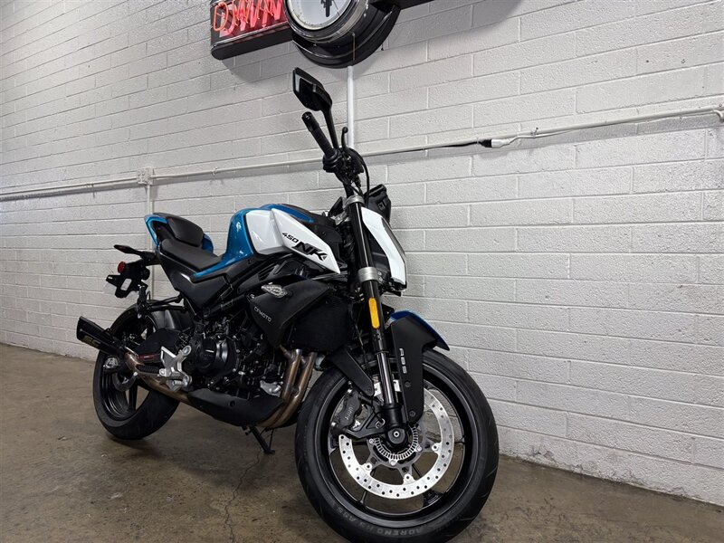 2025 CF MOTO 450NK