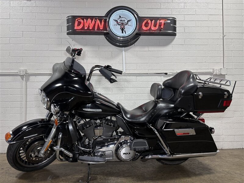 2012 Harley Davidson FLHTK Ultra Limited