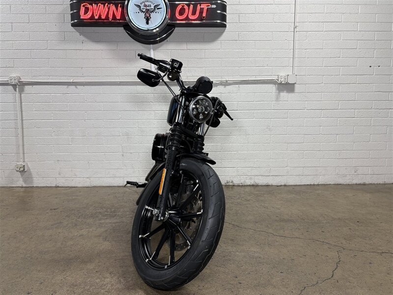 2020 HARLEY DAVIDSON XL883N Sportster Iron 883