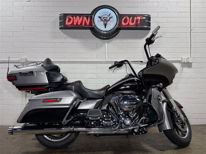2016 HARLEY DAVIDSON FLTRU Road Glide Ultra